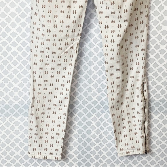 EUC Pilcro & the Letterpress Printed Moto Jeans - Picture 11 of 14